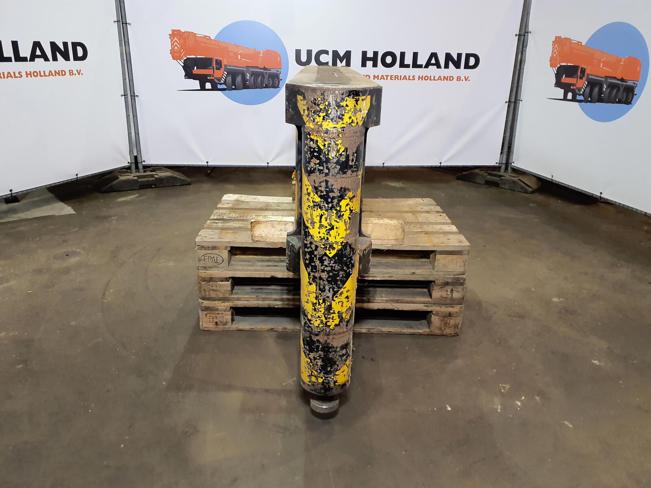 Terex AC 100 outrigger beam complete rear - تعليق - موبايل كرين: صورة 5 Terex AC 100 outrigger beam complete rear - تعليق - موبايل كرين: صورة 5