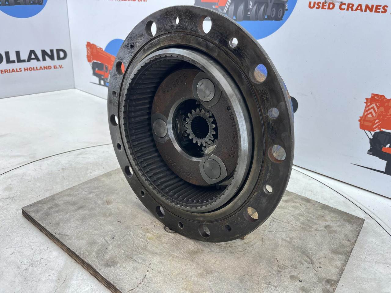Terex AC 205 Planetary gear 17-24-67-32-3pl-H136-46 - محرك السفر - موبايل كرين: صورة 3 Terex AC 205 Planetary gear 17-24-67-32-3pl-H136-46 - محرك السفر - موبايل كرين: صورة 3
