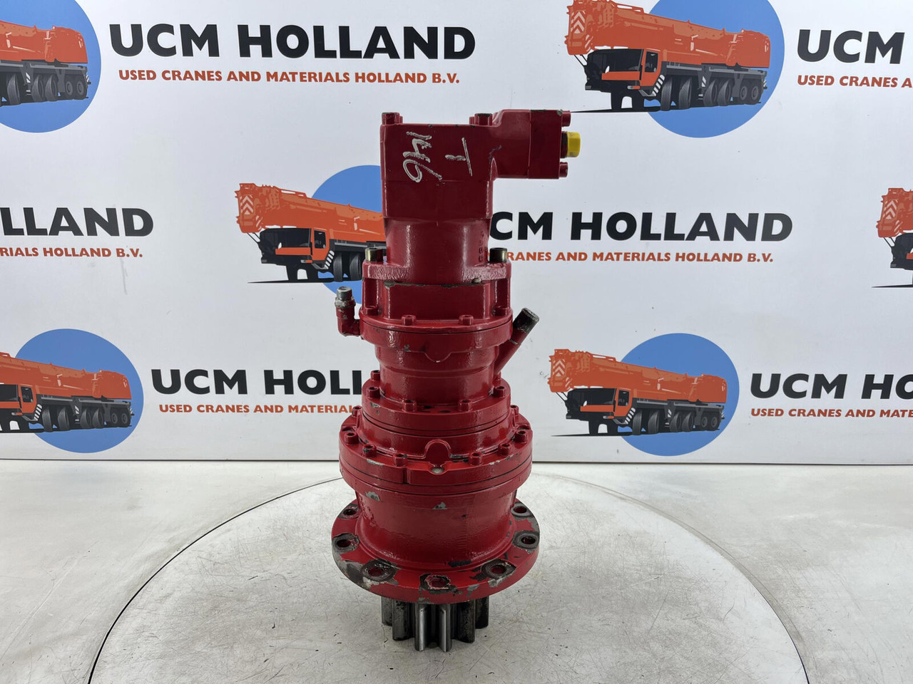 Terex AC 35 slewing gear - محرك سوينغ - موبايل كرين: صورة 1 Terex AC 35 slewing gear - محرك سوينغ - موبايل كرين: صورة 1