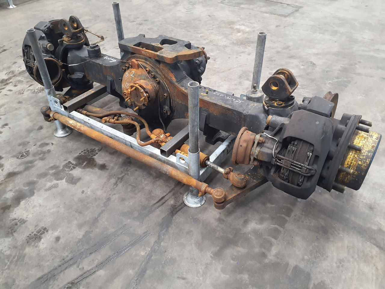 Terex AC 50-1 axle 2 - المحور و قطع الغيار - موبايل كرين: صورة 4 Terex AC 50-1 axle 2 - المحور و قطع الغيار - موبايل كرين: صورة 4