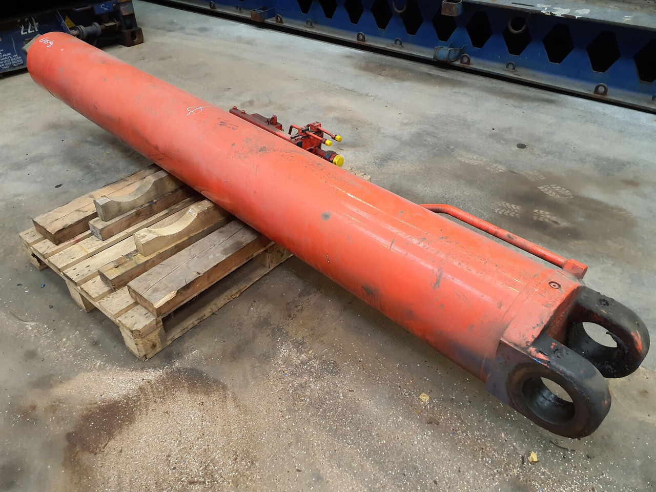 Terex AC 50 boom cylinder - اسطوانة هيدروليكية - موبايل كرين: صورة 4 Terex AC 50 boom cylinder - اسطوانة هيدروليكية - موبايل كرين: صورة 4
