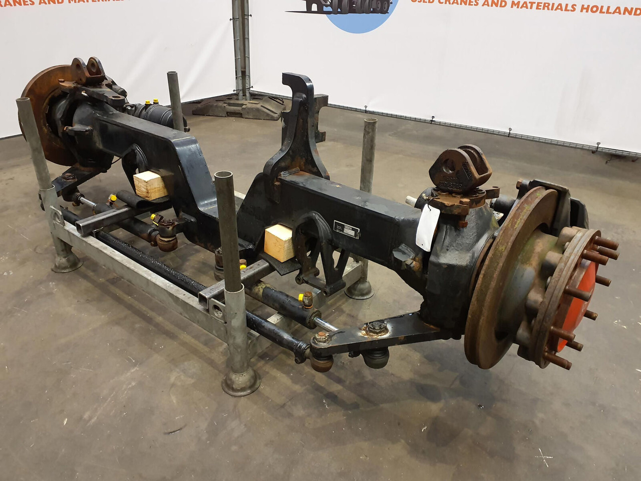 Terex AC 700 Axle 5 - المحور و قطع الغيار - موبايل كرين: صورة 1 Terex AC 700 Axle 5 - المحور و قطع الغيار - موبايل كرين: صورة 1