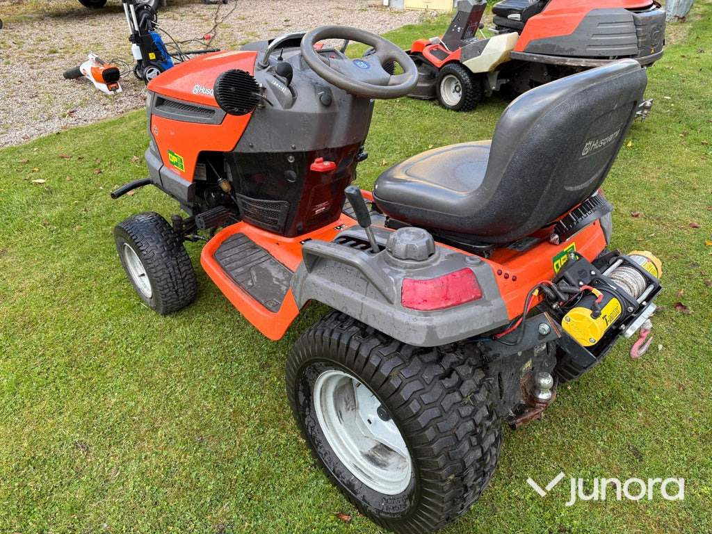 Åkgräsklippare Husqvarna GTH 260 XPT - جزازة أعشاب الحدائق: صورة 3 Åkgräsklippare Husqvarna GTH 260 XPT - جزازة أعشاب الحدائق: صورة 3