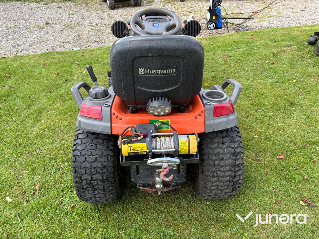 Åkgräsklippare Husqvarna GTH 260 XPT - جزازة أعشاب الحدائق: صورة 4 Åkgräsklippare Husqvarna GTH 260 XPT - جزازة أعشاب الحدائق: صورة 4