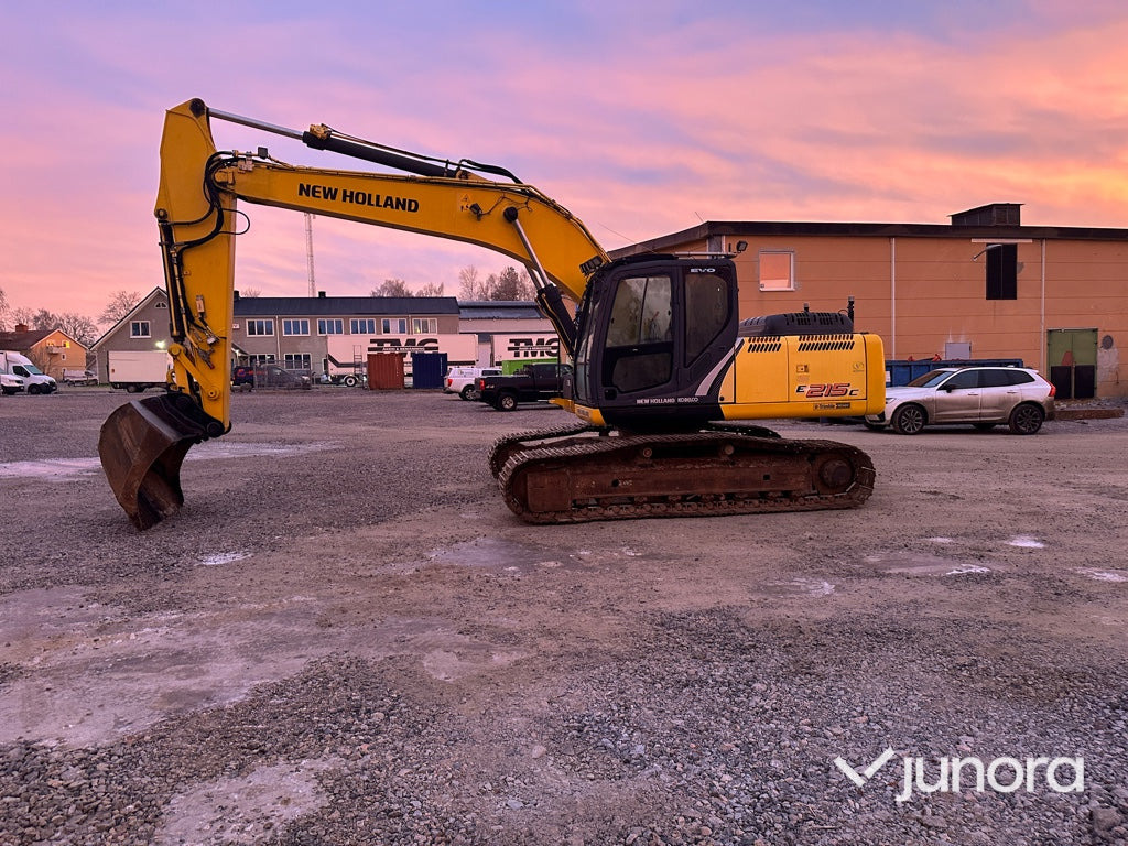 Bandgrävare - New Holland, E215C - حفار زحاف: صورة 2 Bandgrävare - New Holland, E215C - حفار زحاف: صورة 2