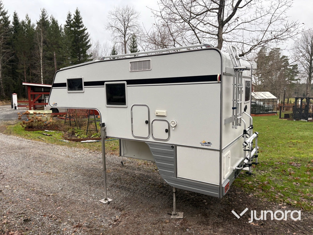 Camper - S Karosser Easy Campers EC 6 SH-2.1 SE (2022) - كرفان سحب: صورة 3 Camper - S Karosser Easy Campers EC 6 SH-2.1 SE (2022) - كرفان سحب: صورة 3