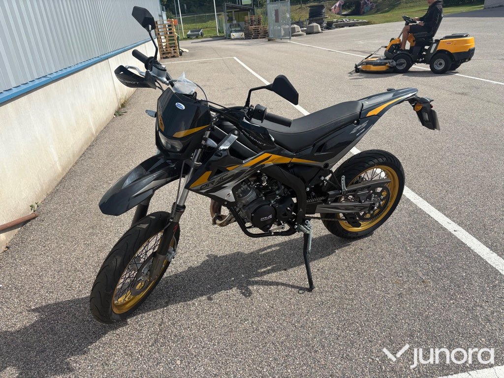 EU Moped - Nightrider, Rieju Drac, Ny - آليات: صورة 1 EU Moped - Nightrider, Rieju Drac, Ny - آليات: صورة 1