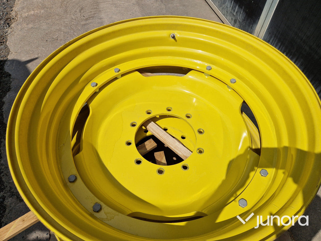 Fälgar John Deere - الجنوط - الآلات الزراعية: صورة 4 Fälgar John Deere - الجنوط - الآلات الزراعية: صورة 4