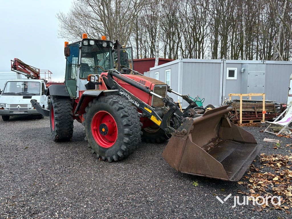 Grävlastare - Huddig, 860 - جرافة حفار: صورة 1 Grävlastare - Huddig, 860 - جرافة حفار: صورة 1