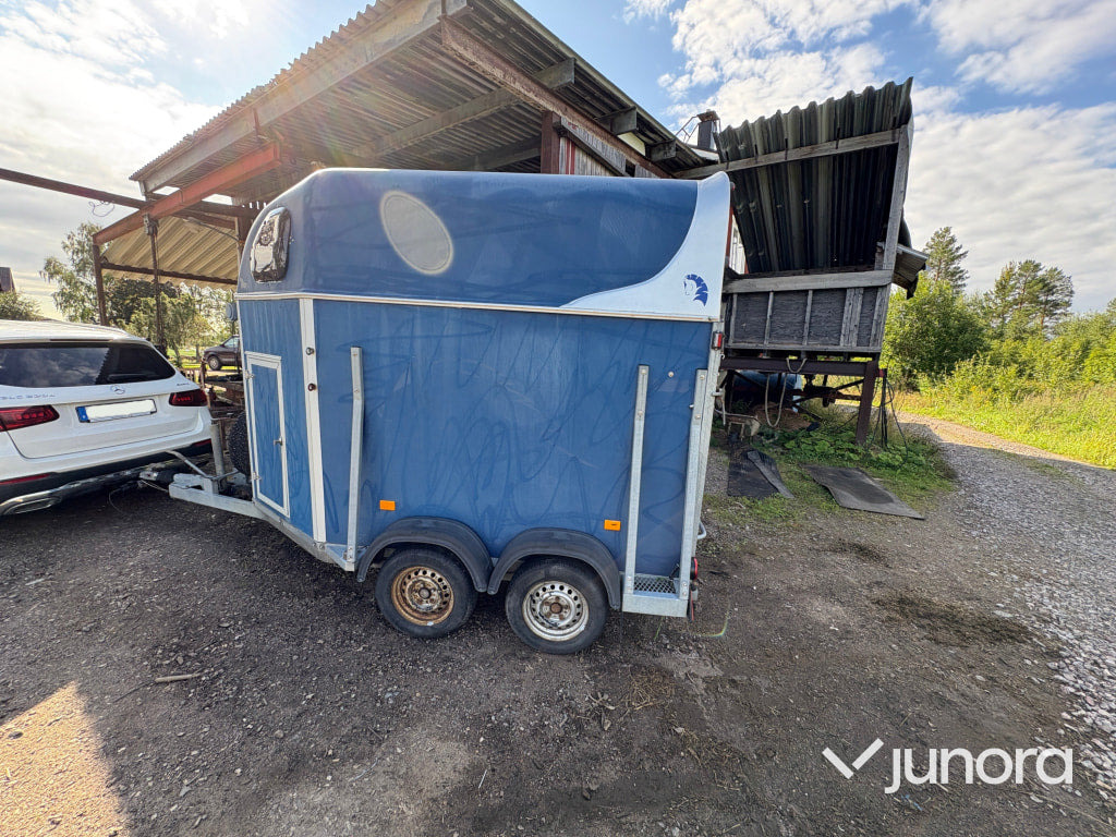 Hästtransport - Cheval Liberté - عربة نقل خيل: صورة 1 Hästtransport - Cheval Liberté - عربة نقل خيل: صورة 1