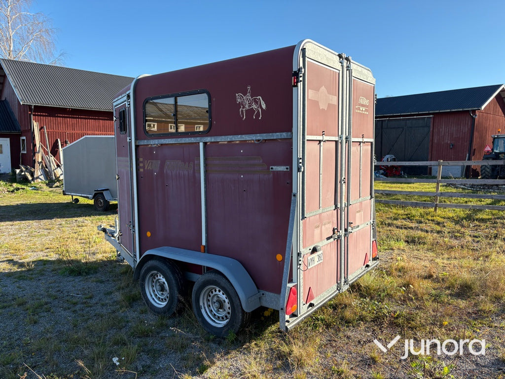 Hästtransport - Fautras Promax 2 - عربة نقل خيل: صورة 5 Hästtransport - Fautras Promax 2 - عربة نقل خيل: صورة 5