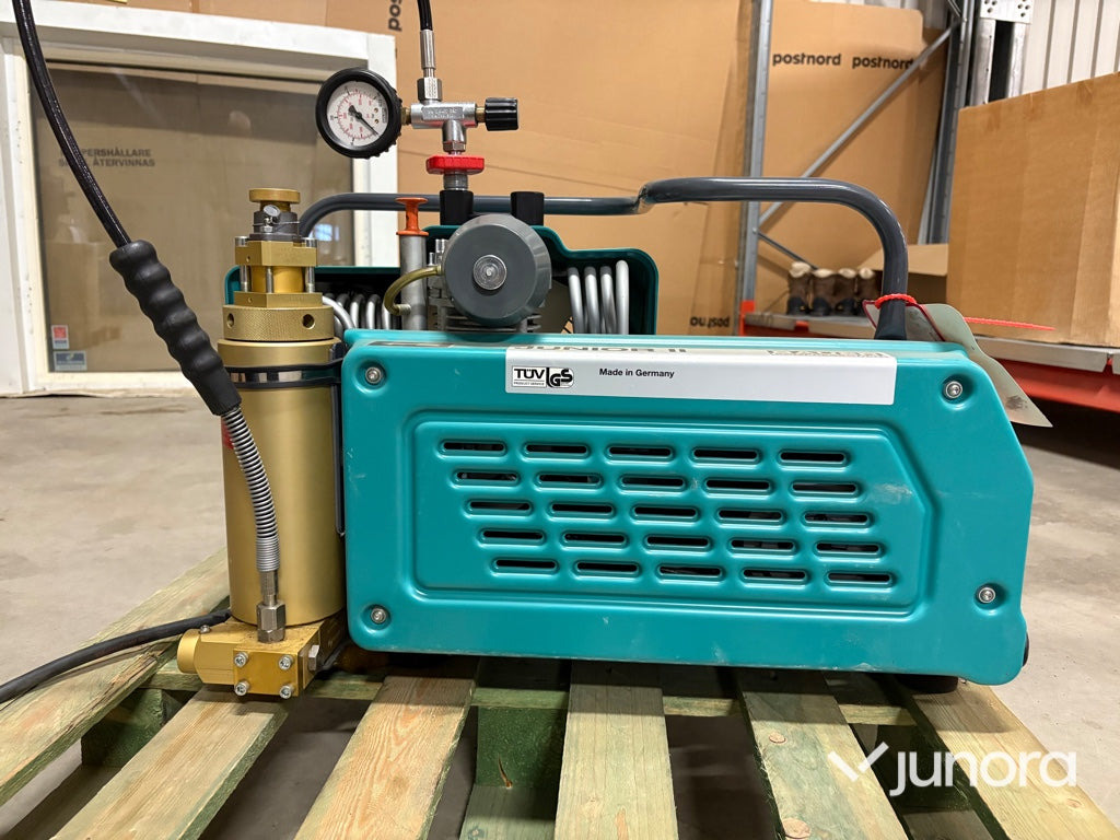 Högtryckskompressor - Bauer S30 Junior II - الضاغط: صورة 2 Högtryckskompressor - Bauer S30 Junior II - الضاغط: صورة 2