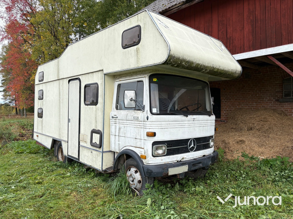 Husbil - Mercedes Benz, LP 608/32 - كرفان فان: صورة 1 Husbil - Mercedes Benz, LP 608/32 - كرفان فان: صورة 1