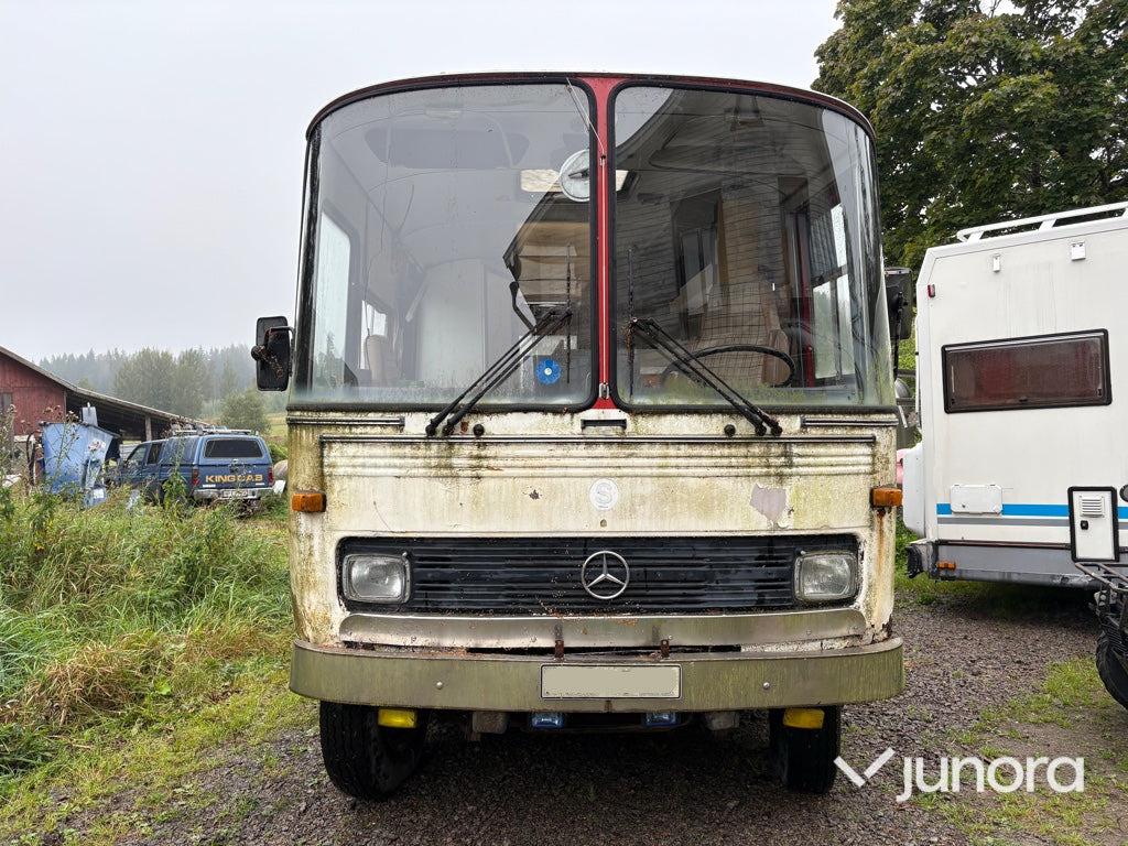 Husbuss - Mercedes 913 - عربة التخييم: صورة 2 Husbuss - Mercedes 913 - عربة التخييم: صورة 2