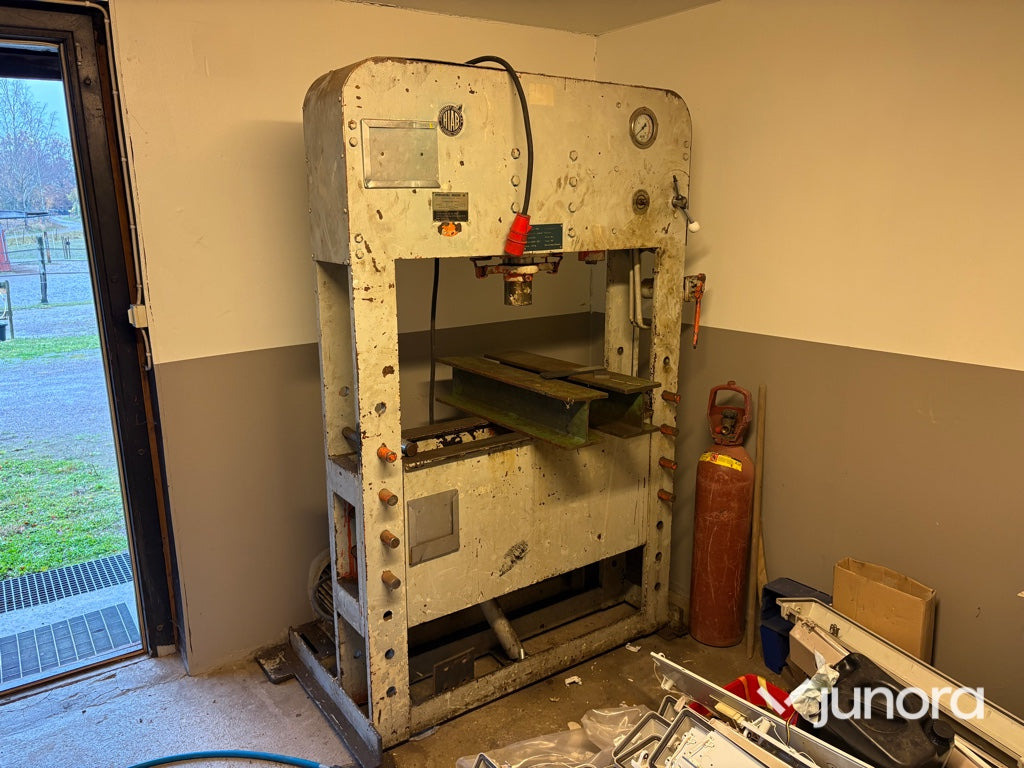 Hydraulpress - Hiab H100E, 100 ton - مكبس ثني: صورة 2 Hydraulpress - Hiab H100E, 100 ton - مكبس ثني: صورة 2