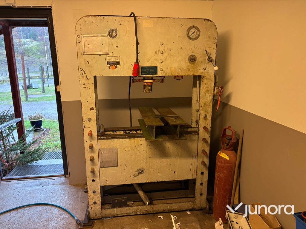 Hydraulpress - Hiab H100E, 100 ton - مكبس ثني: صورة 3 Hydraulpress - Hiab H100E, 100 ton - مكبس ثني: صورة 3