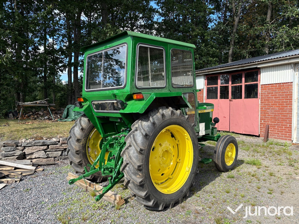 John Deere 2130 - جرار: صورة 5 John Deere 2130 - جرار: صورة 5