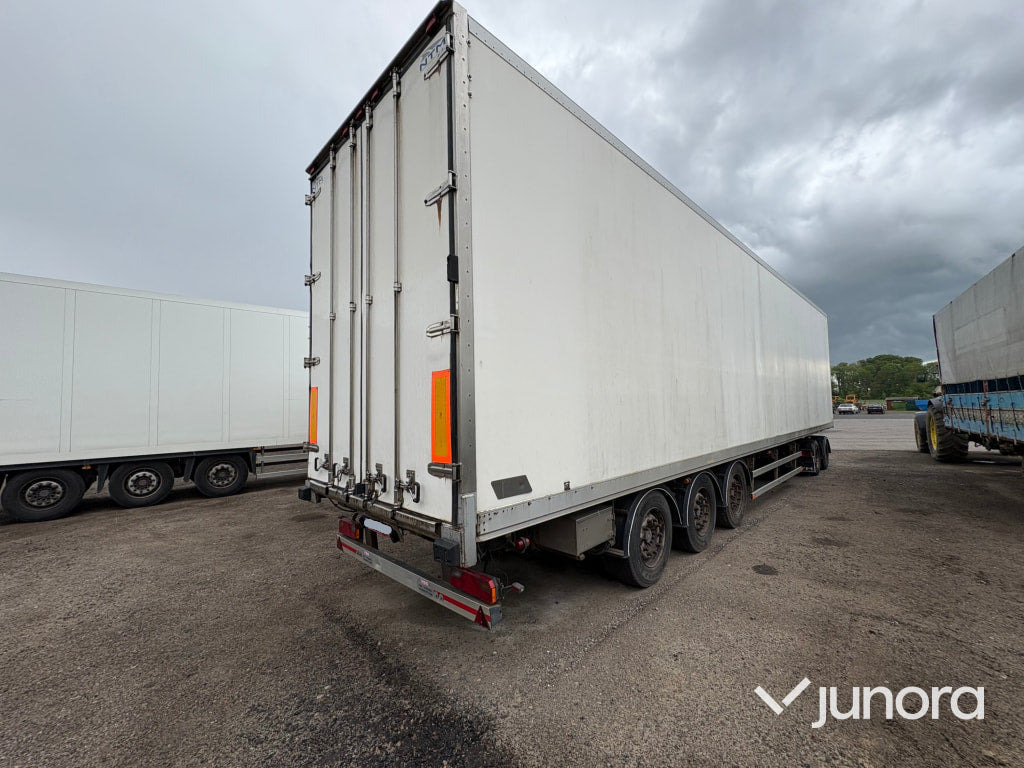Lastbil Scania R450 med kyl - شاحنة الفريزر: صورة 4 Lastbil Scania R450 med kyl - شاحنة الفريزر: صورة 4