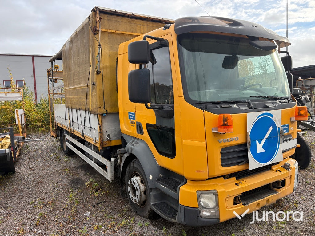 Lastbil - Volvo FLL 240-280 HP 42R - شاحنة ستارة, آلية المنفعة/ مركبة خاصة: صورة 3 Lastbil - Volvo FLL 240-280 HP 42R - شاحنة ستارة, آلية المنفعة/ مركبة خاصة: صورة 3