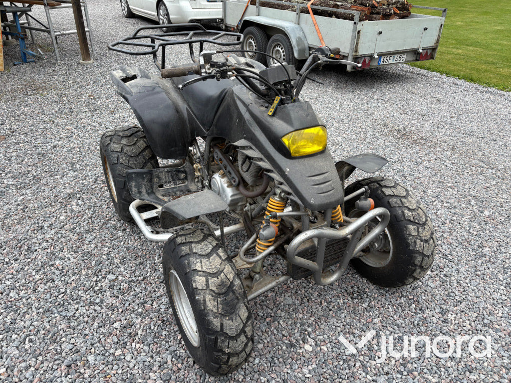 Motorcykel, ATV SMC 200 - årsmodell 2005 - مركبة لجميع التضاريس: صورة 3 Motorcykel, ATV SMC 200 - årsmodell 2005 - مركبة لجميع التضاريس: صورة 3