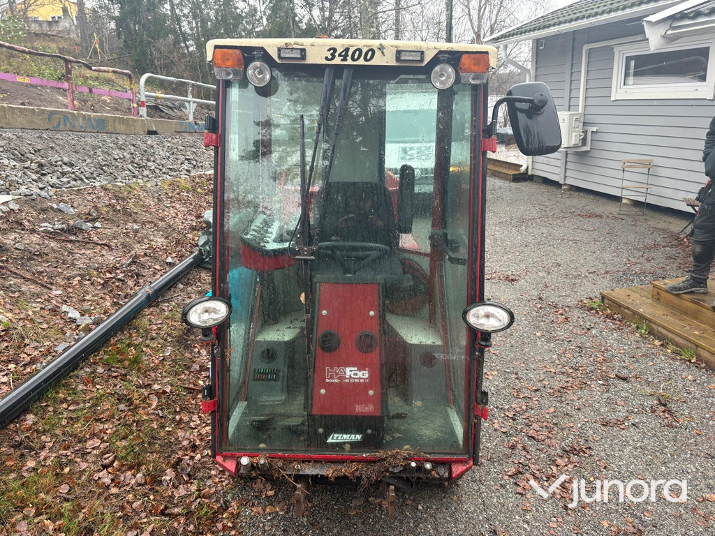 Redskapsbärare - Timan VPM 3400 inkl. Sandspridare och Sopvals - مركبة الخدمات الكهربائية: صورة 3 Redskapsbärare - Timan VPM 3400 inkl. Sandspridare och Sopvals - مركبة الخدمات الكهربائية: صورة 3