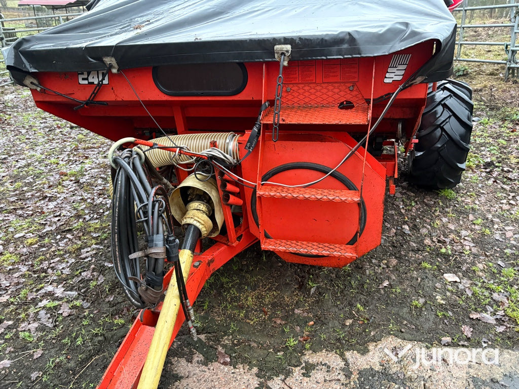 Såmaskin - Tume SA Turbo 240 - آلة البذار متعددة الوظائف: صورة 5 Såmaskin - Tume SA Turbo 240 - آلة البذار متعددة الوظائف: صورة 5