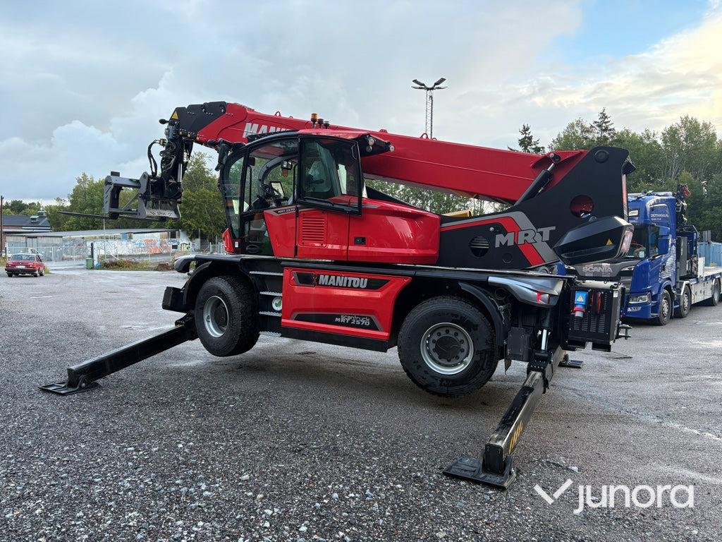 Teleskoplastare Manitou MRT 2570 inkl. tillbehör - رافعة تلسكوبية: صورة 4 Teleskoplastare Manitou MRT 2570 inkl. tillbehör - رافعة تلسكوبية: صورة 4