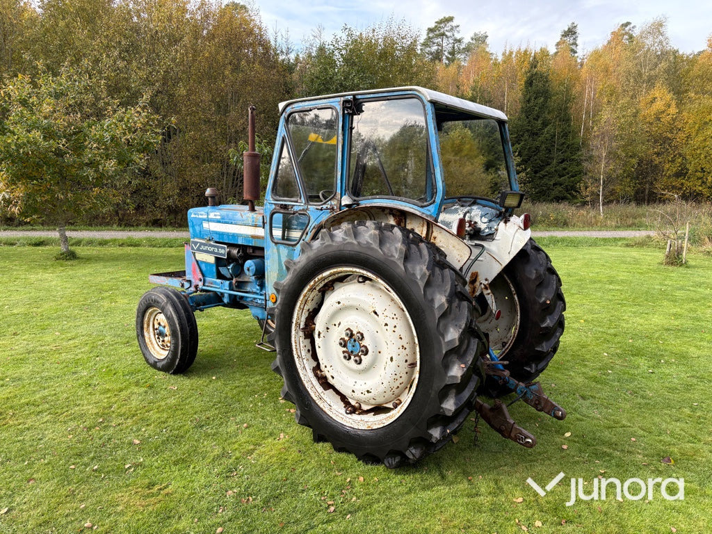 Traktor - Ford 4000 - جرار: صورة 3 Traktor - Ford 4000 - جرار: صورة 3