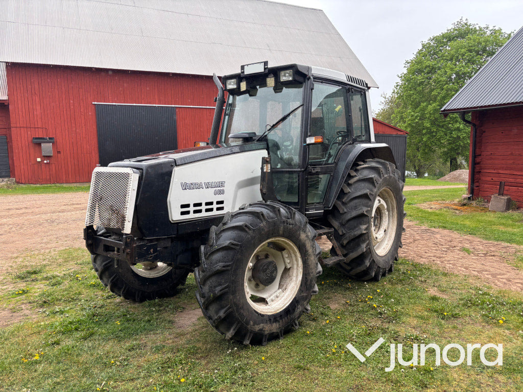 Traktor Valmet 6400 med lastare - جرار: صورة 1 Traktor Valmet 6400 med lastare - جرار: صورة 1