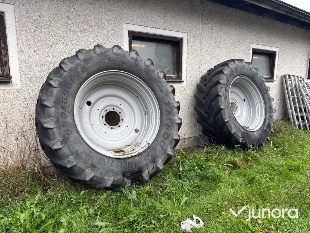 Traktordäck & fälg - Trelleborg TM800 - عجلات - الآلات الزراعية: صورة 2 Traktordäck & fälg - Trelleborg TM800 - عجلات - الآلات الزراعية: صورة 2