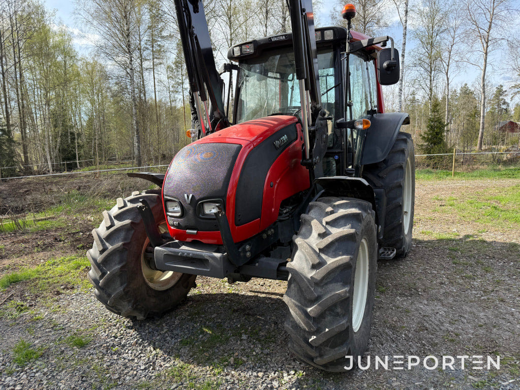 Valtra N101 - جرار: صورة 2 Valtra N101 - جرار: صورة 2