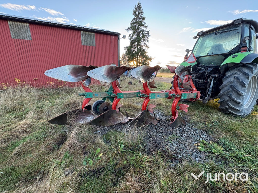 Växelplog - Kverneland - محراث: صورة 1 Växelplog - Kverneland - محراث: صورة 1