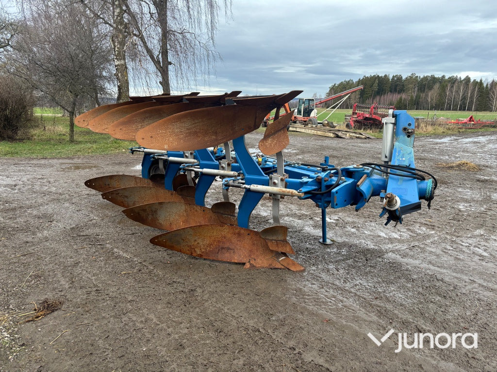 Växelplog - Överum CX 490 H 4-skärig - محراث: صورة 1 Växelplog - Överum CX 490 H 4-skärig - محراث: صورة 1