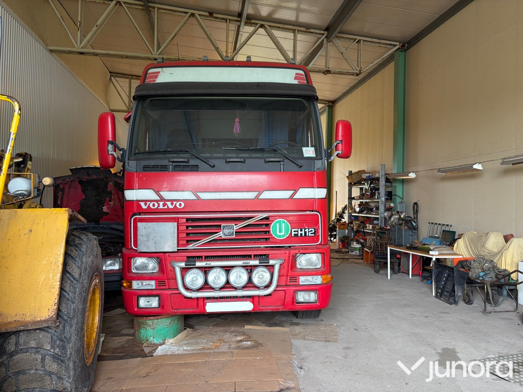 Volvo Lastbil - وحدة جر: صورة 2 Volvo Lastbil - وحدة جر: صورة 2