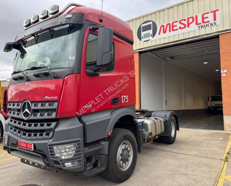 Mercedes Arocs 1853 - وحدة جر: صورة 1 Mercedes Arocs 1853 - وحدة جر: صورة 1