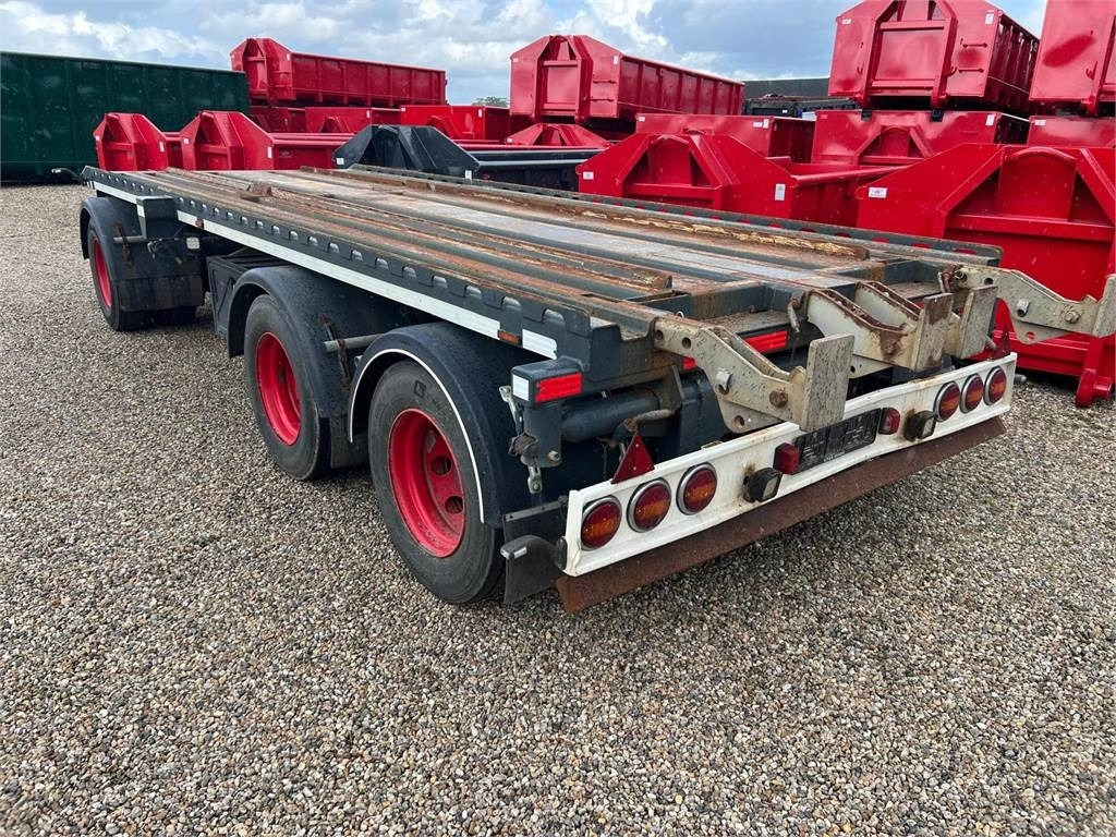 CMT PT12-20 - 6,5 mtr - 7,0 mtr container - مقطورة هوك ليفت/ لود لوجر: صورة 1 CMT PT12-20 - 6,5 mtr - 7,0 mtr container - مقطورة هوك ليفت/ لود لوجر: صورة 1