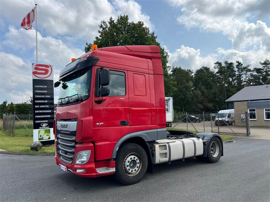 DAF XF 480 TF - hydraulik kit - وحدة جر: صورة 1 DAF XF 480 TF - hydraulik kit - وحدة جر: صورة 1