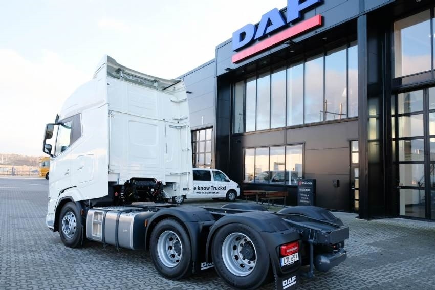 DAF XG+ 530 6x2 - وحدة جر: صورة 2 DAF XG+ 530 6x2 - وحدة جر: صورة 2