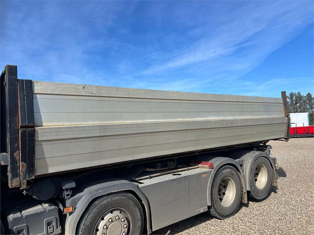 HMF 6650 mm - 2 delt - aut bagsmæk - حاوية قابلة للتبديل- صندوق: صورة 3 HMF 6650 mm - 2 delt - aut bagsmæk - حاوية قابلة للتبديل- صندوق: صورة 3