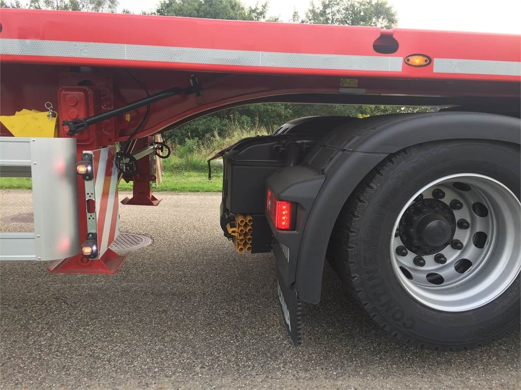Hangler SVS 480 RH 200 4 akslet sværlast ligeud trailer - نصف مقطورة مسطحة: صورة 5 Hangler SVS 480 RH 200 4 akslet sværlast ligeud trailer - نصف مقطورة مسطحة: صورة 5
