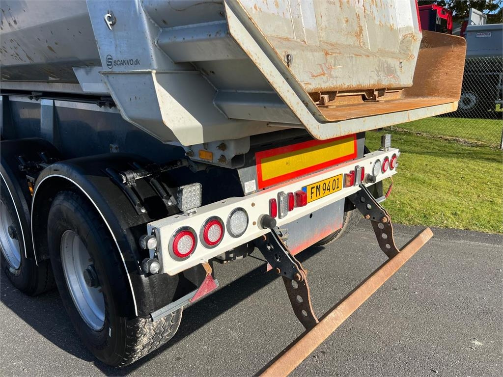 Langendorf 35,4m3 Hardox SKS-HS 30-9,9 mtr - قلابة نصف مقطورة نصف مقطورة قلابة: صورة 5 Langendorf 35,4m3 Hardox SKS-HS 30-9,9 mtr - قلابة نصف مقطورة نصف مقطورة قلابة: صورة 5