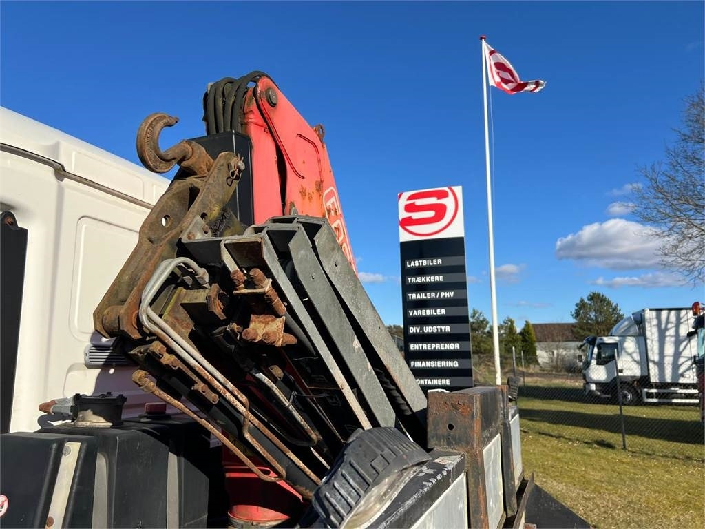 MAN TGL 12-240 4x2 BL - Fassi kran - شاحنة نقل سيارات شاحنة: صورة 4 MAN TGL 12-240 4x2 BL - Fassi kran - شاحنة نقل سيارات شاحنة: صورة 4