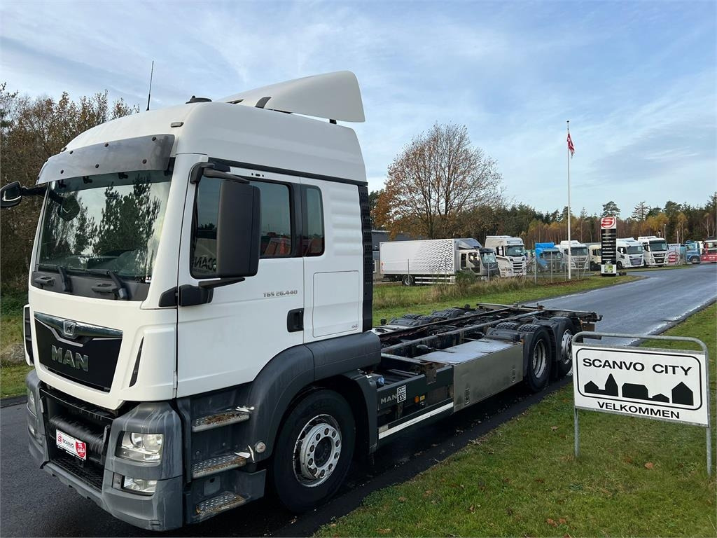 MAN TGS 26-440 6x2-4 LL - شاحنات الحاويات / جسم علوي قابل للتغيير شاحنة: صورة 2 MAN TGS 26-440 6x2-4 LL - شاحنات الحاويات / جسم علوي قابل للتغيير شاحنة: صورة 2