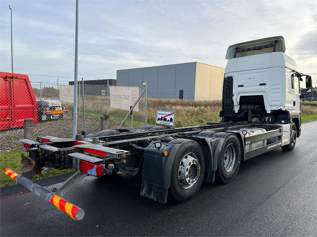 MAN TGS 26-440 6x2-4 LL - شاحنات الحاويات / جسم علوي قابل للتغيير شاحنة: صورة 4 MAN TGS 26-440 6x2-4 LL - شاحنات الحاويات / جسم علوي قابل للتغيير شاحنة: صورة 4