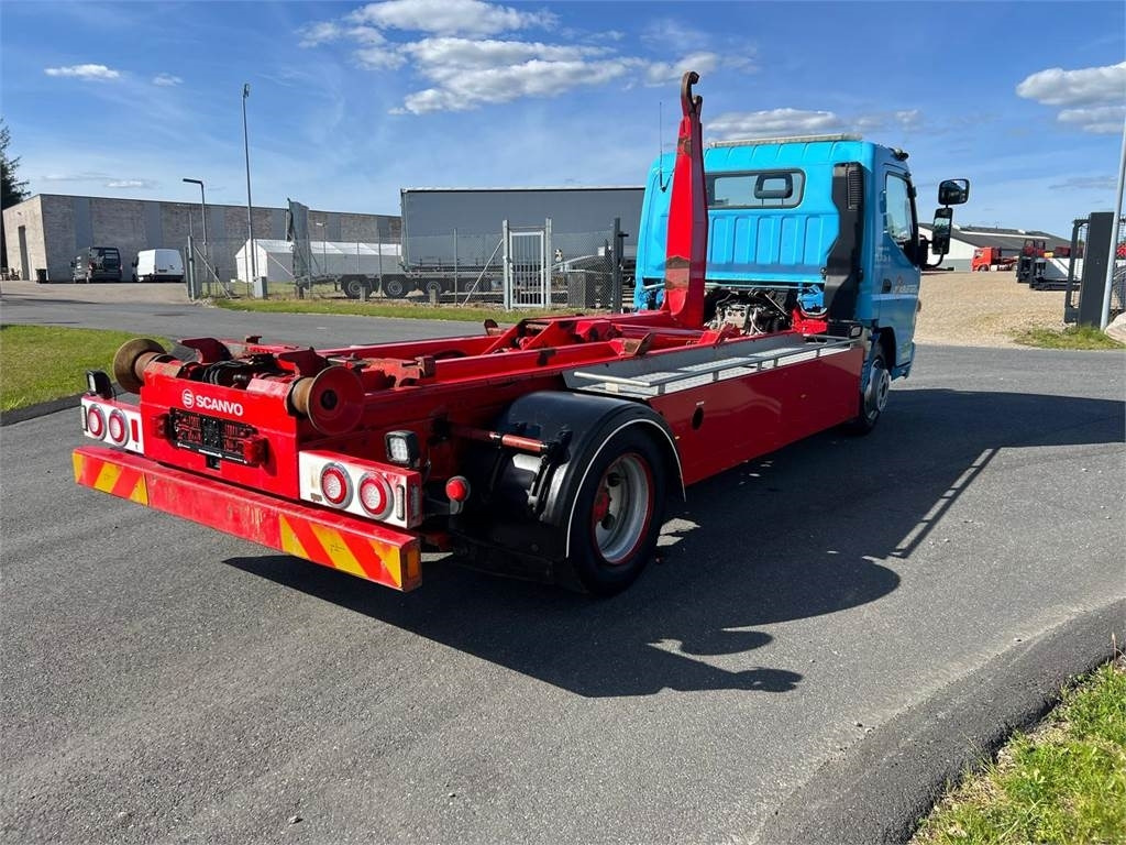 Mitsubishi Fuso CANTER 9C150 - شاحنة ذات خطاف: صورة 4 Mitsubishi Fuso CANTER 9C150 - شاحنة ذات خطاف: صورة 4
