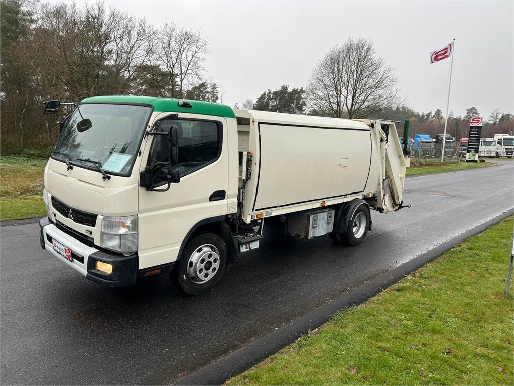Mitsubishi Fuso CANTER 9C18 - شاحنة النفايات: صورة 1 Mitsubishi Fuso CANTER 9C18 - شاحنة النفايات: صورة 1