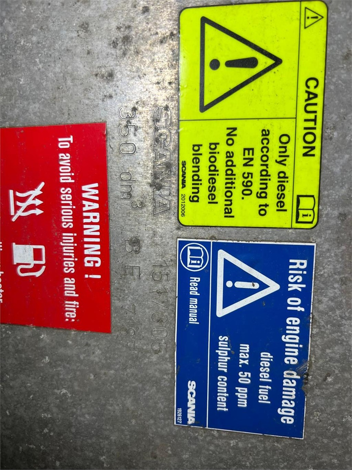 Scania 350 ltr dieseltank nr 1517005 - خزان الوقود - شاحنة: صورة 2 Scania 350 ltr dieseltank nr 1517005 - خزان الوقود - شاحنة: صورة 2