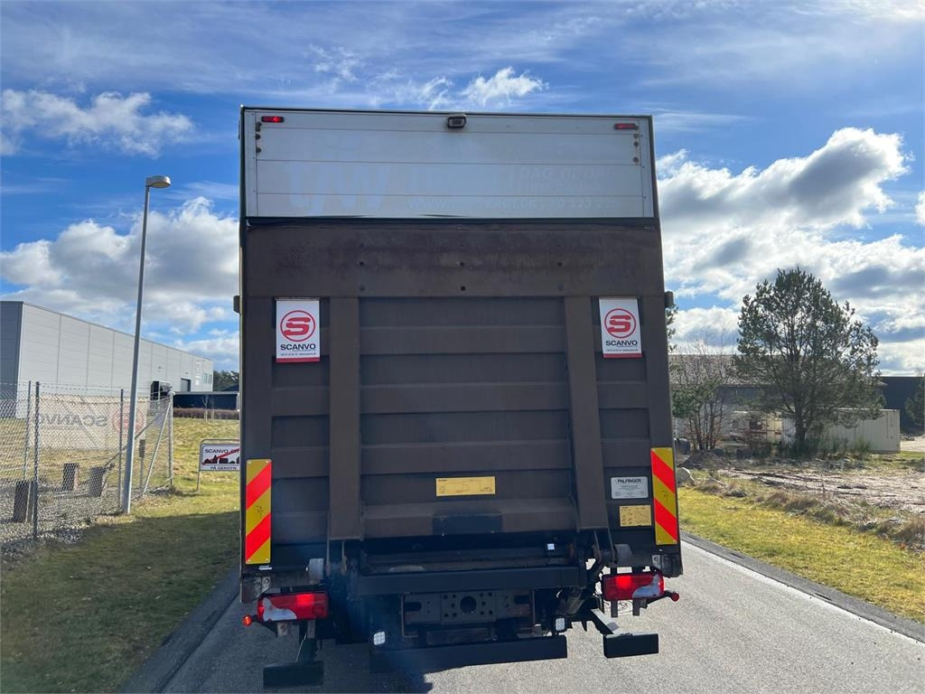 Scania P280 LB 6x2*4 MLB - 24 pallets - شاحنة ستارة: صورة 3 Scania P280 LB 6x2*4 MLB - 24 pallets - شاحنة ستارة: صورة 3