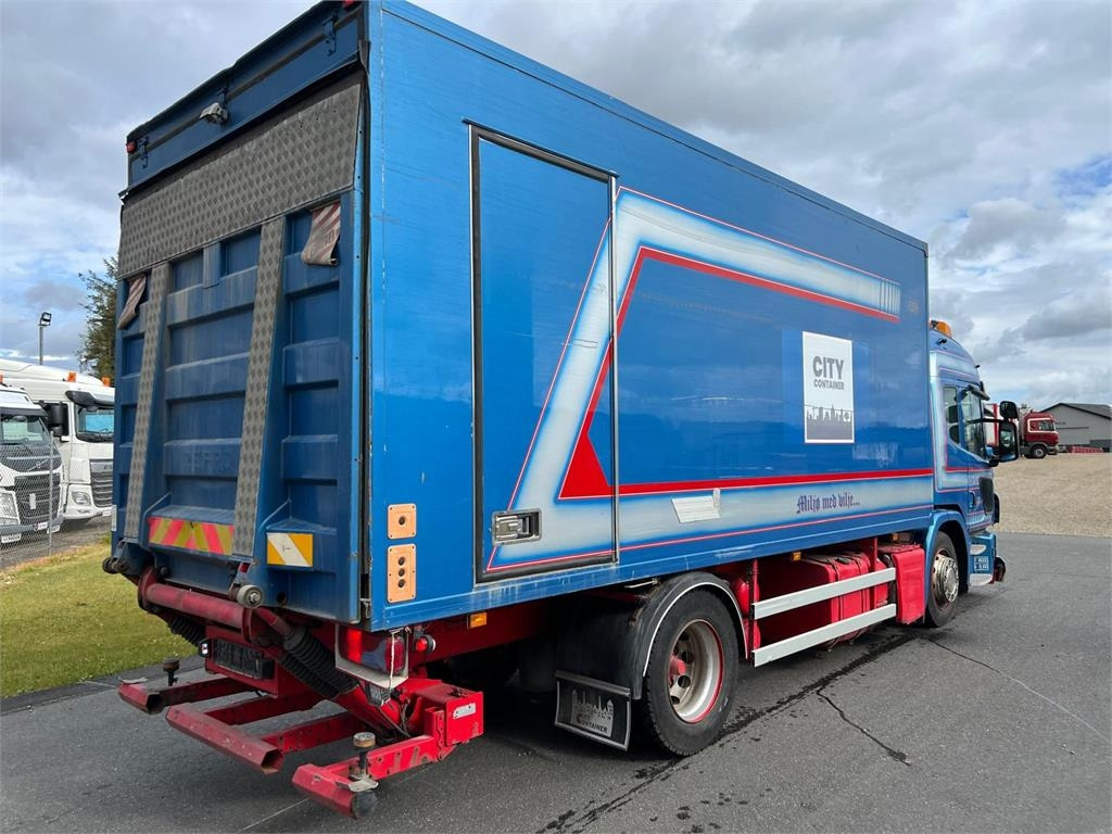 Scania P320 DB 4x2 MLB - low entry - شاحنة مقفلة: صورة 2 Scania P320 DB 4x2 MLB - low entry - شاحنة مقفلة: صورة 2