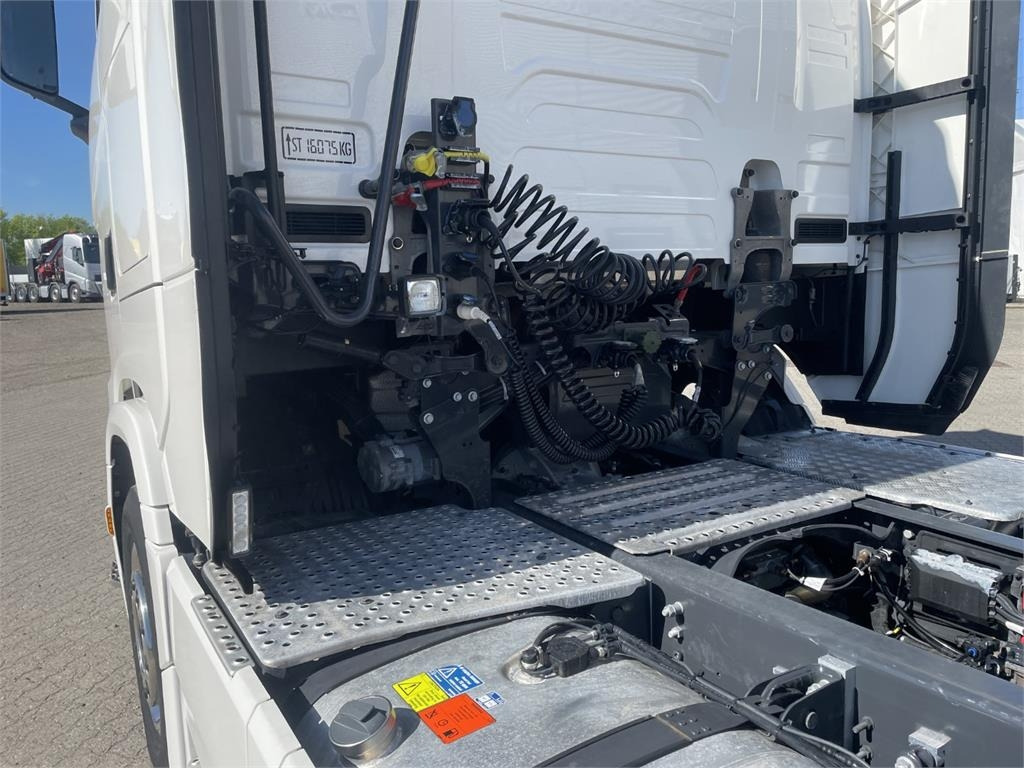 Scania S660 A 6x2 NB 2950 - وحدة جر: صورة 5 Scania S660 A 6x2 NB 2950 - وحدة جر: صورة 5